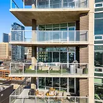 Urban Oasis - 2Br Condo Downtown Large Balcony